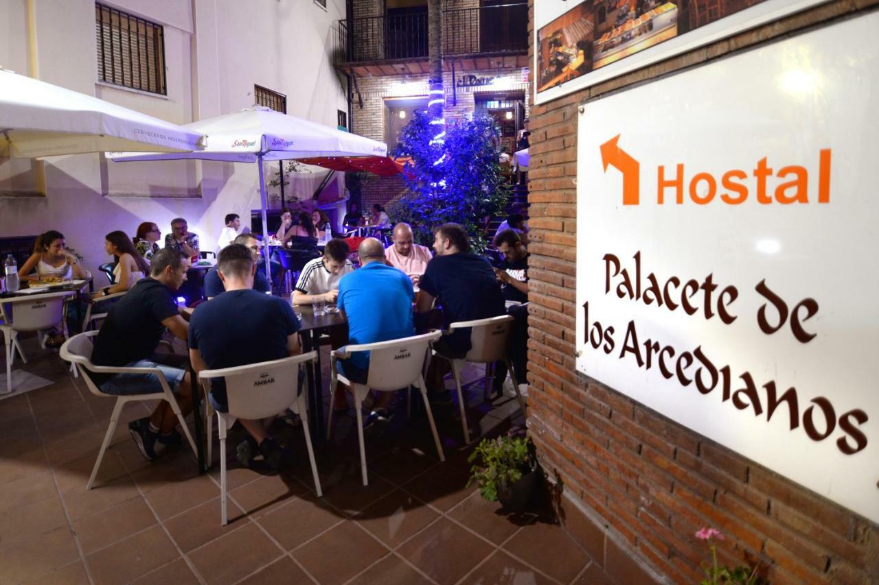Hostal Palacete De Los Arcedianos Tarazona Exterior foto