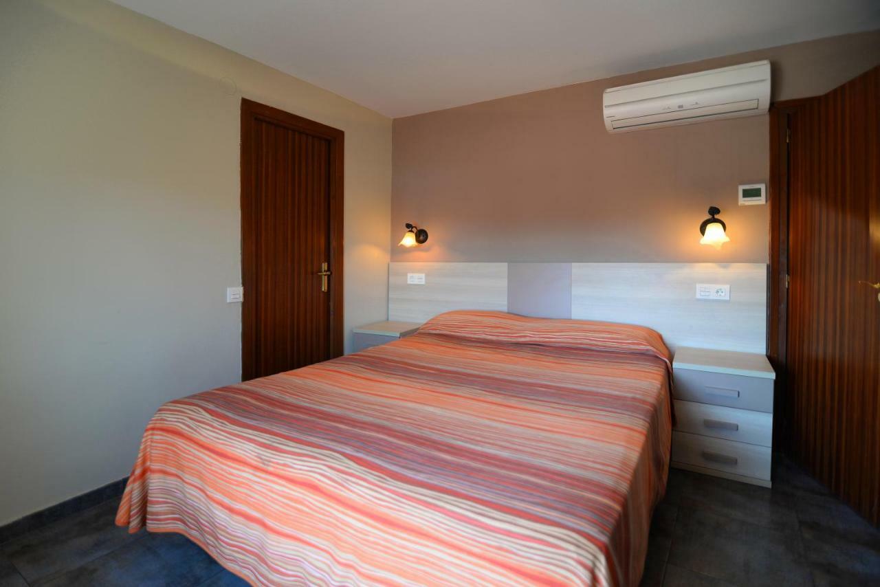Hostal Palacete De Los Arcedianos Tarazona Exterior foto
